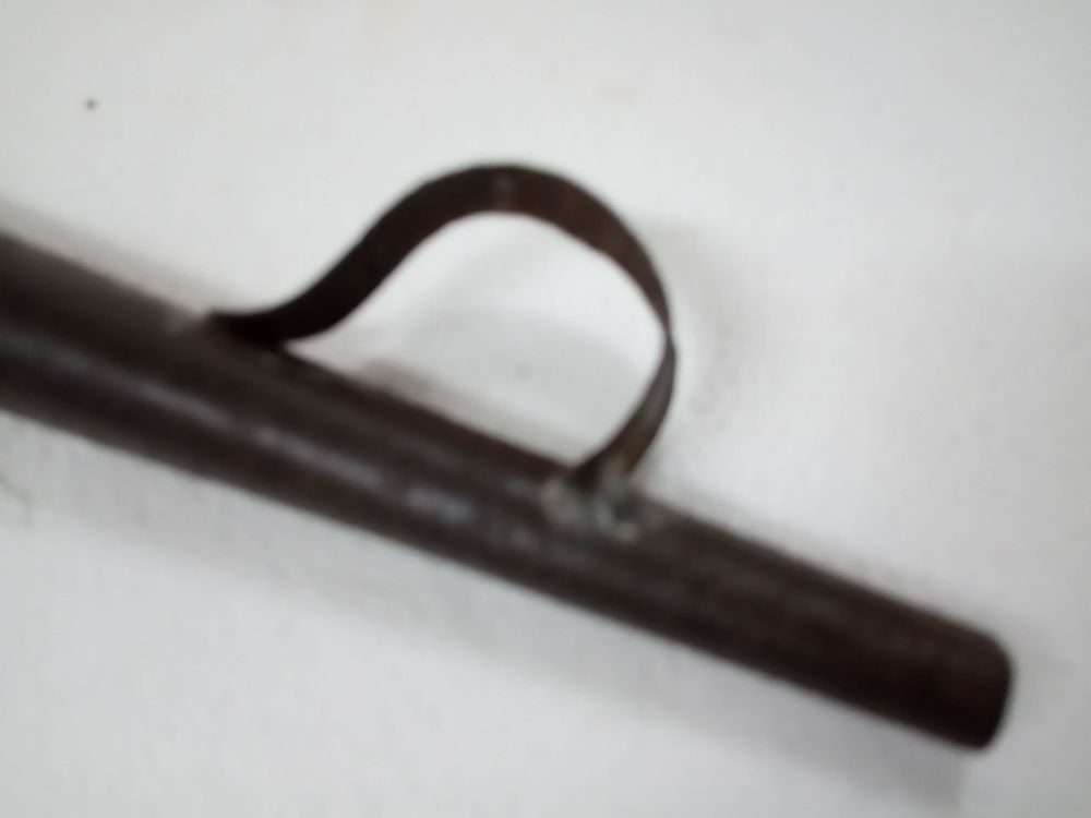 Outil en t�le pipette 5 Le Creusot (71)