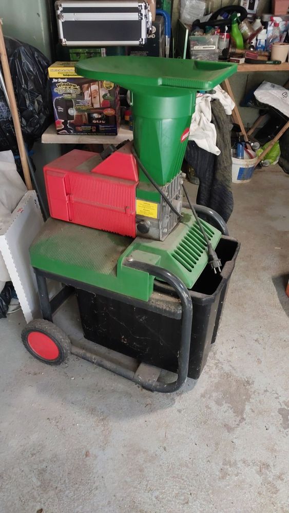 Outillage de Jardin divers 200 Sers (16)