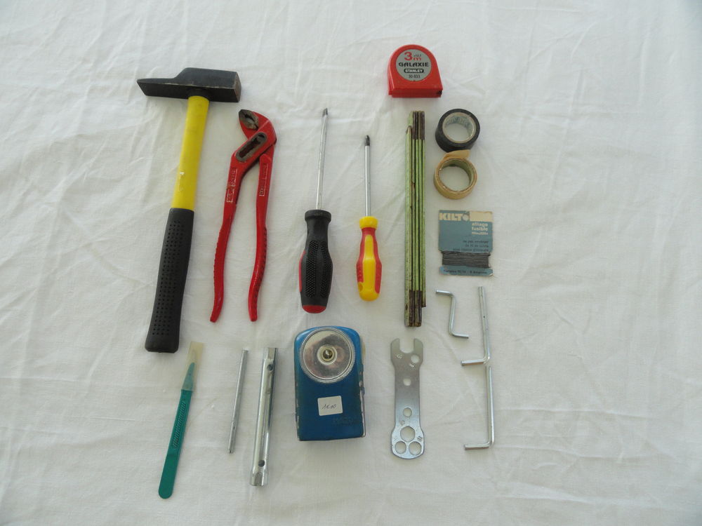 Outils divers 22 Sabl�-sur-Sarthe (72)