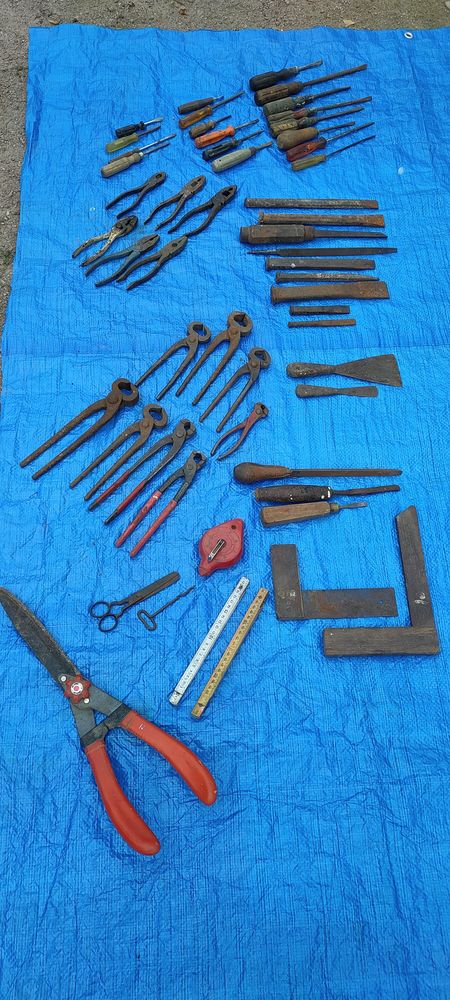 Outils 2 Avermes (03)