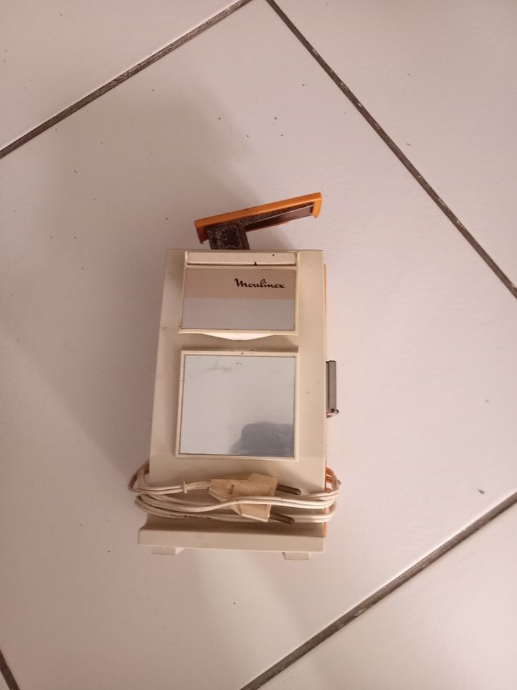 OUVRE BOITE �LECTRIQUE MOULINEX 3 Thourotte (60)