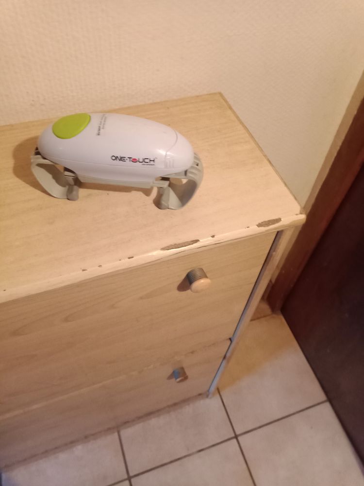 Ouvre bo�te/ouvre bocaux 7 Arignac (09)