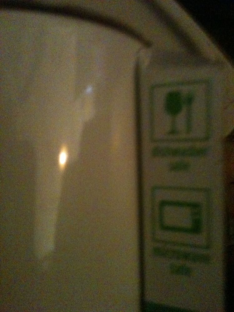 Pack de 4 mugs blancs Asda achet�s en Angleterre, porcelaine 12 Bosc-le-Hard (76)