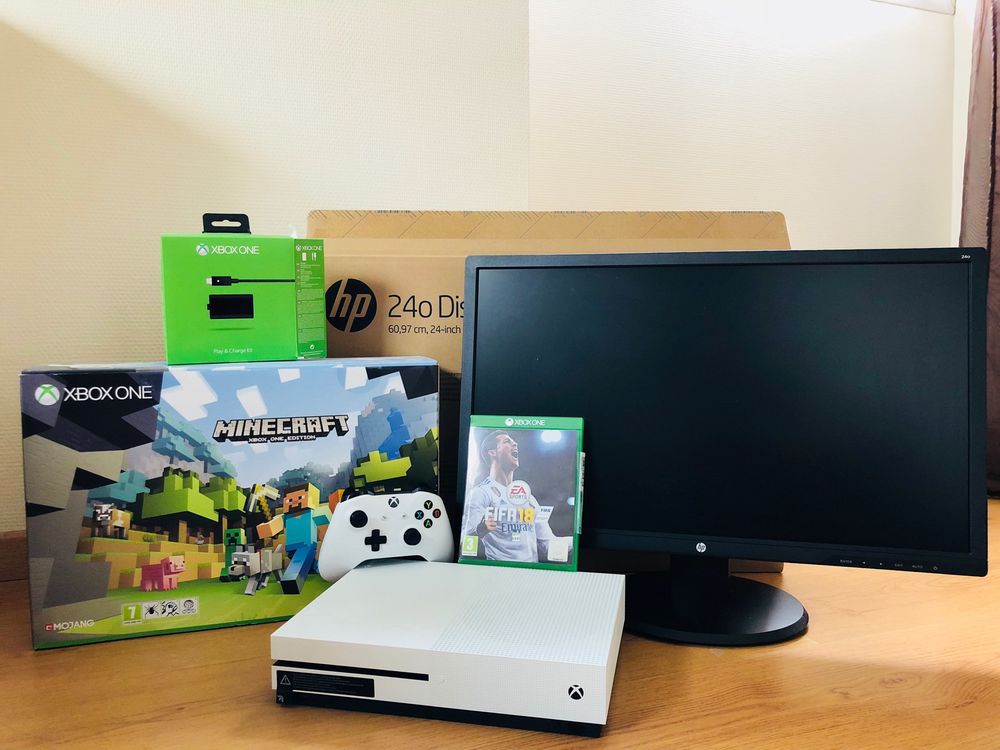 Pack Xbox one 500Go + ecran ordinateur HP 380 Orl�ans (45)