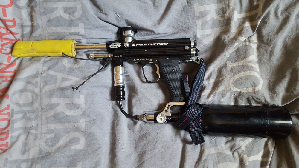 LOT Paintball- Marqueur + Masque + Ceinture 3 pots pro-toyz 120 Massy (91)