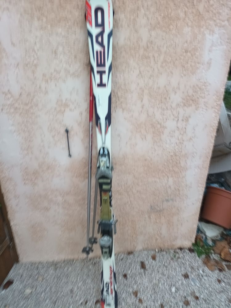paire de ski de 1m70 HEAD liquid metal  et batons 1m20 60 Marseille 11 (13)