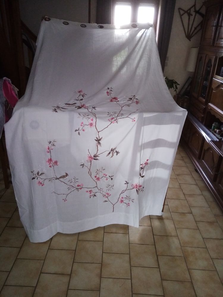 paire de 2rideaux salon coton brode 140x240 150 Saint-Sulpice (58)