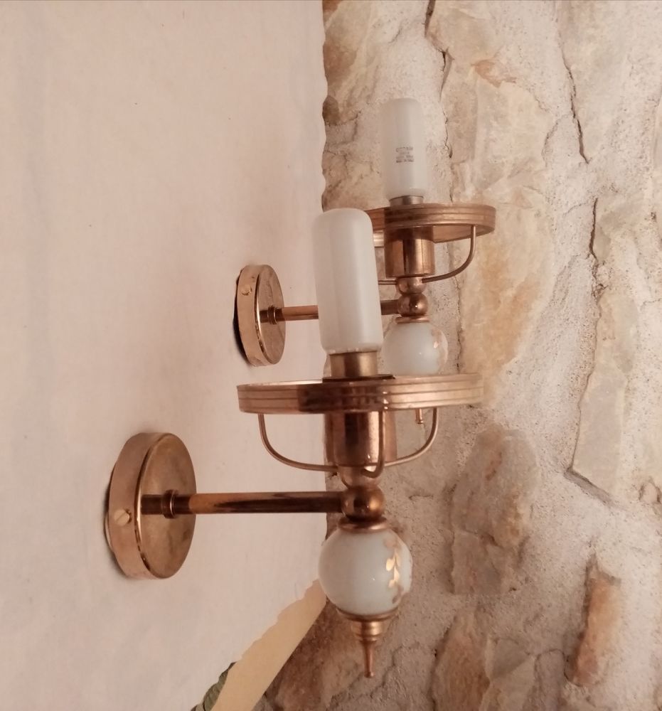 Paire d'appliques... 15 Vierzon (18)