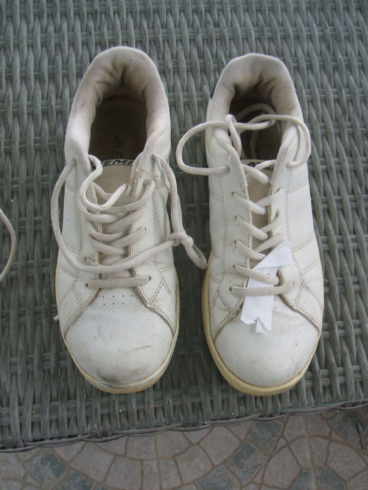 une paire de basket 5 La Ville-aux-Dames (37)