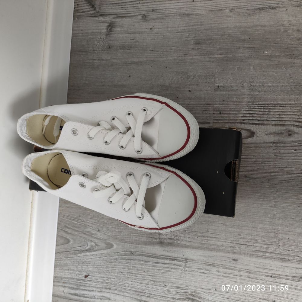 paire de baskets converse All star taille 35 40 J�uf (54)