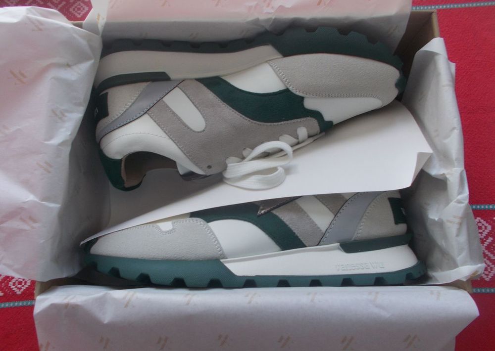 Paire de Baskets Sneakers : Vanessa Wu - Taille 38 - NEUVE 40 Salignac (33)