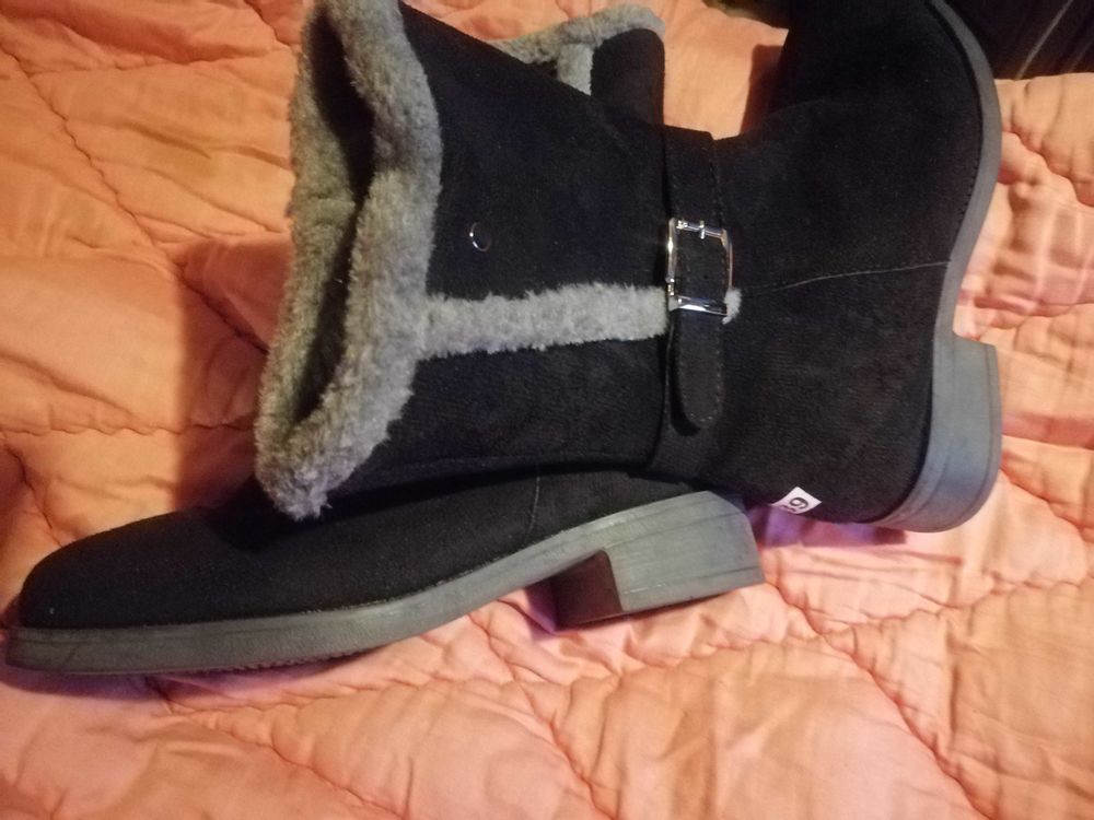 paire de botte fourr� femme 25 Br�tigny-sur-Orge (91)