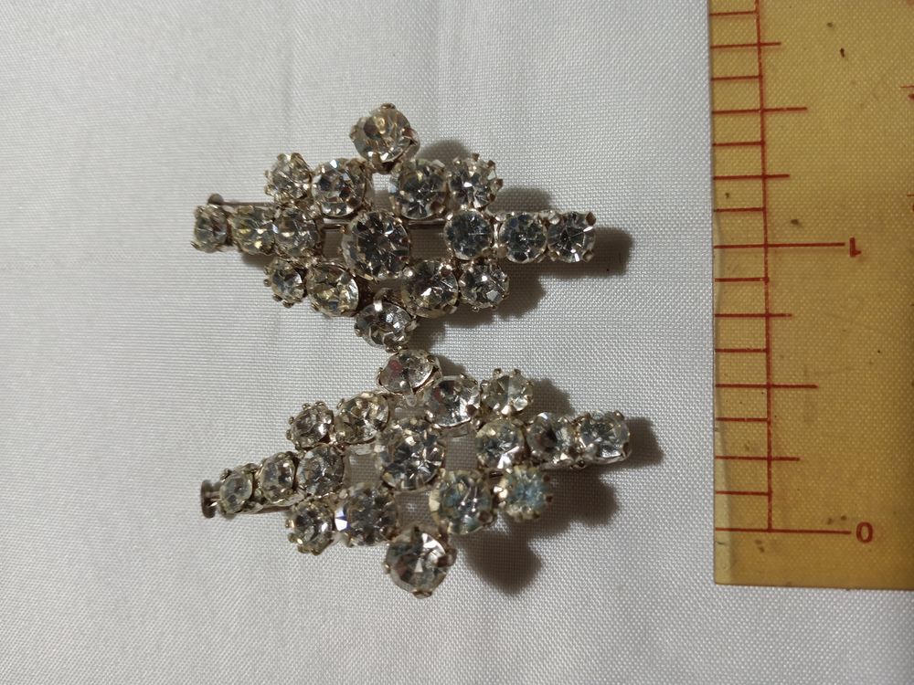 Paire de broches zirconium 65 Alban (81)