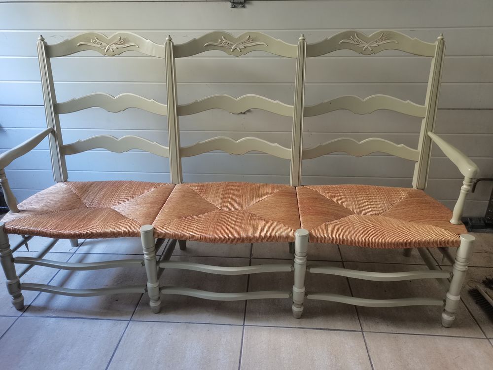 Paire de canap� typiquement proven�aux.radassies 450 Toulouse (31)