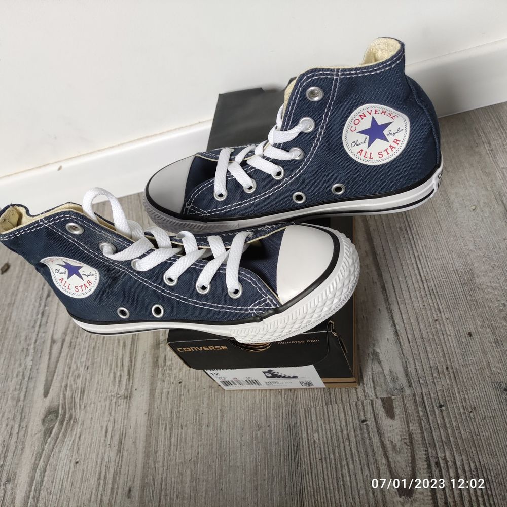 paire de chaussures converse 40 J�uf (54)