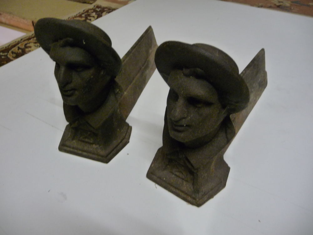 Paire de chen�t pour chemin�e 0 Ch�teau-Gontier (53)