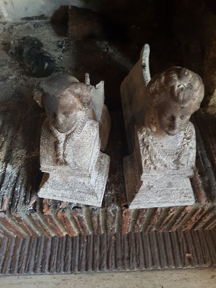 Paire de chenets anciens, en l'�tat 20 Mouxy (73)