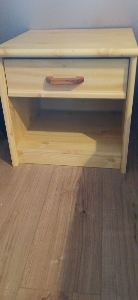 Paire de chevets 30 Colmar (68)