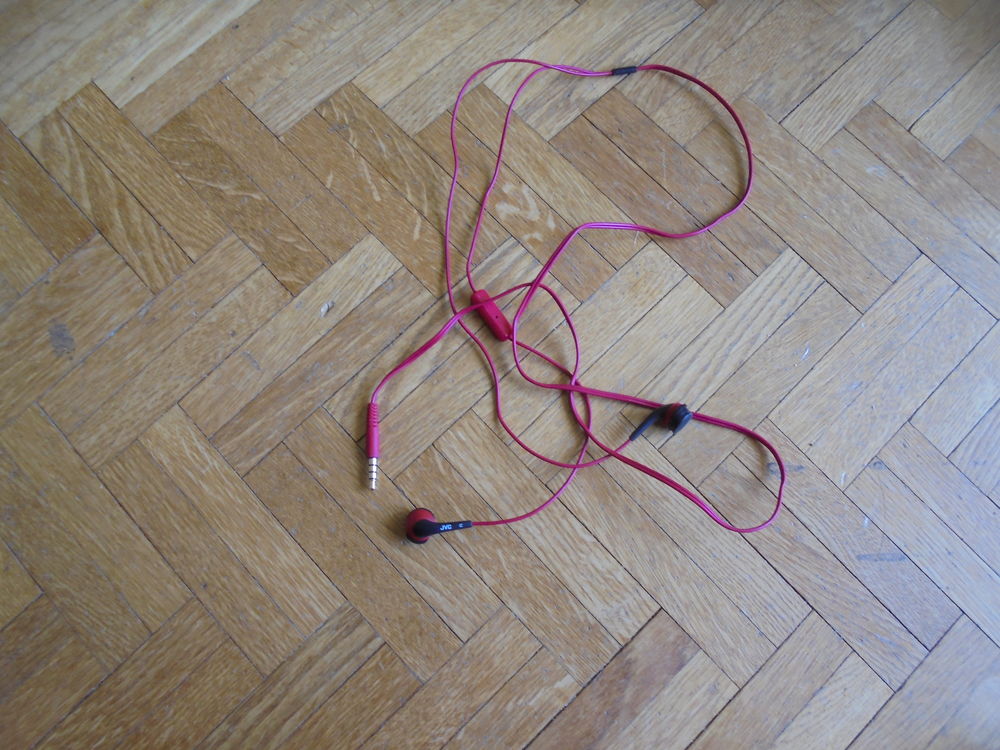 Paire d'�couteurs JVC (26) 3 Tours (37)