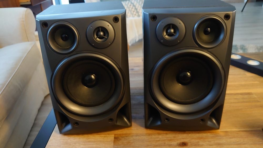 1 paire d enceinte sharp 2x 50w 30 �merainville (77)