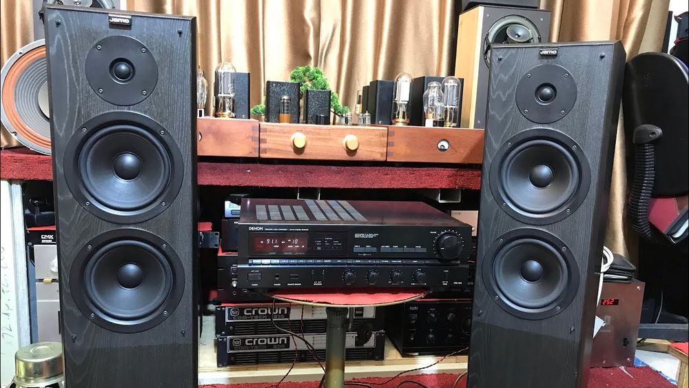 PAIRE D'ENCEINTES JAMO  cornet 120 Vertou (44)