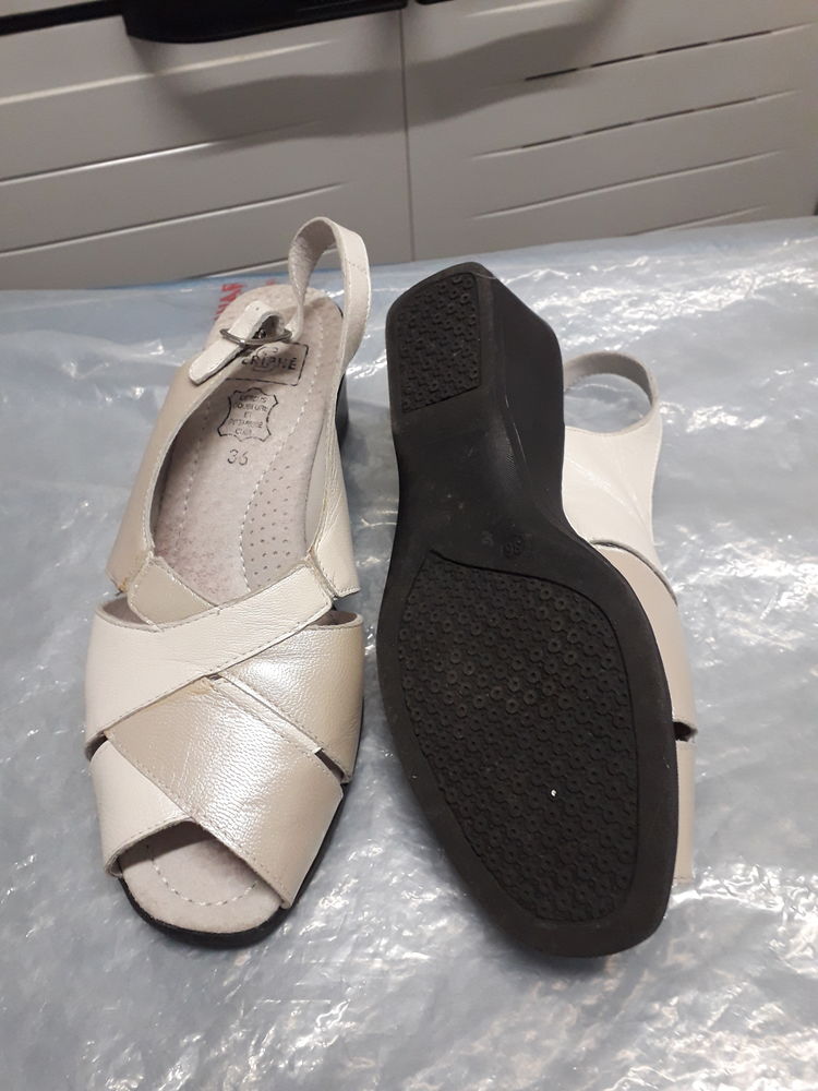 PAIRE ESCARPINS 36 13 Castelnaudary (11)