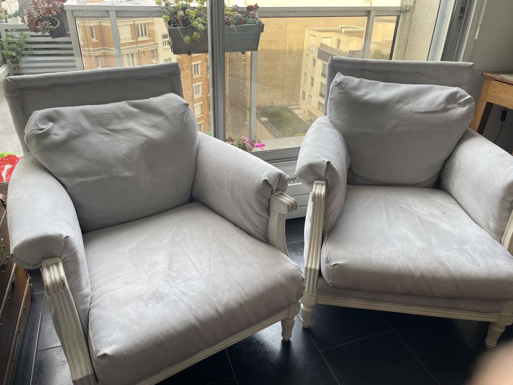 Paire de fauteuils Louis XVI 130 Paris 11 (75)