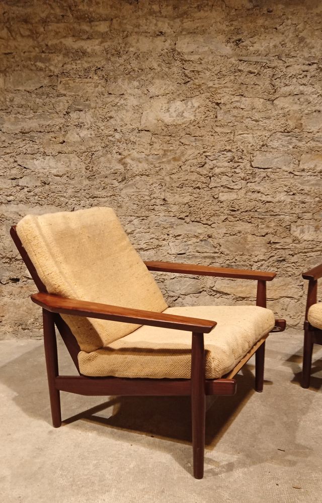Paire de fauteuils en teck, Ann�es 60
550 Ch�teaulin (29)
