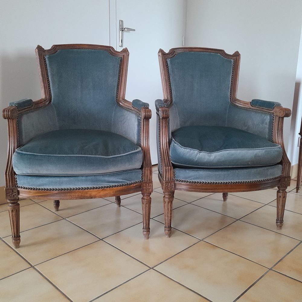 Paire de fauteuils 70 Coubeyrac (33)