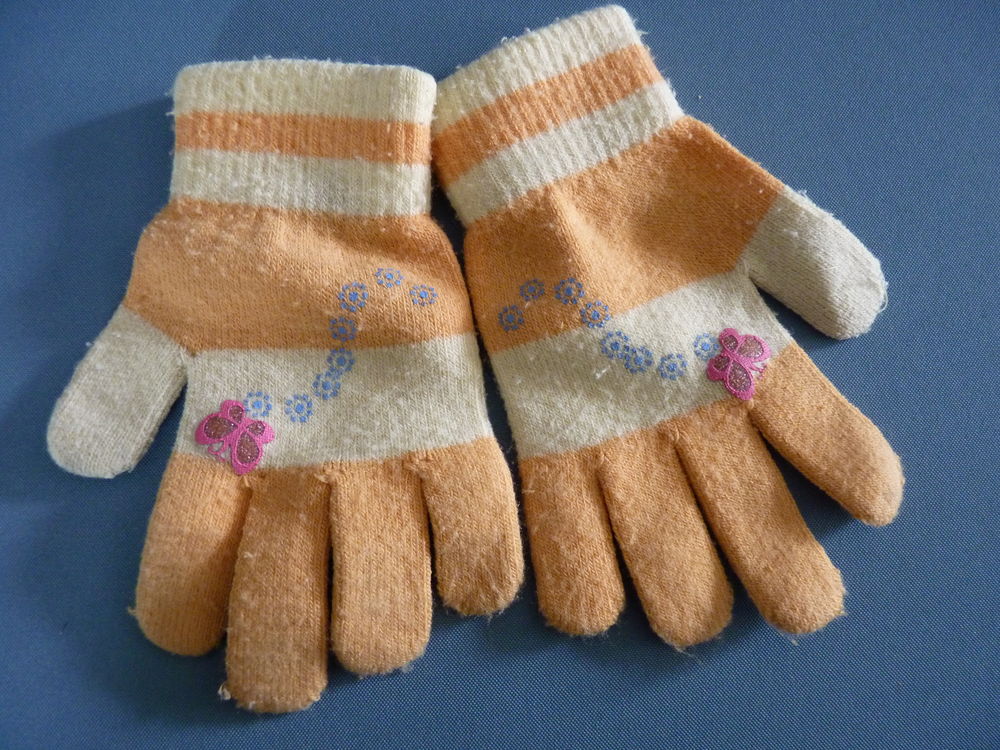 paire de gants fille gemo 4 - 6 ans laine jaune orange TBE 1 Brienne-le-Château (10)