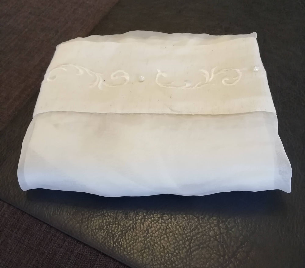 Une paire de rideaux en voile blanc avec embrasses 60x160 cm 10 Vitr� (35)