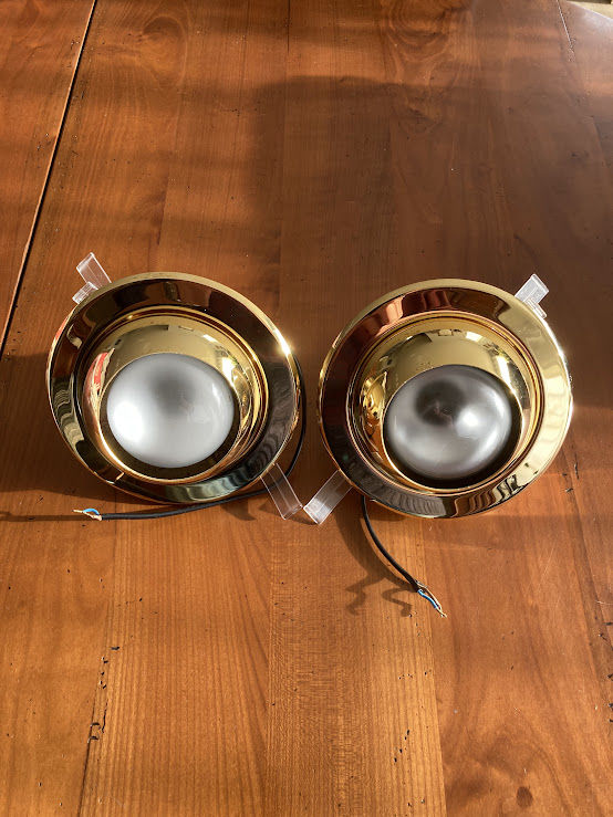 Paire de Spots neufs encastrables ronds inclinables dor�s 20 Pescadoires (46)