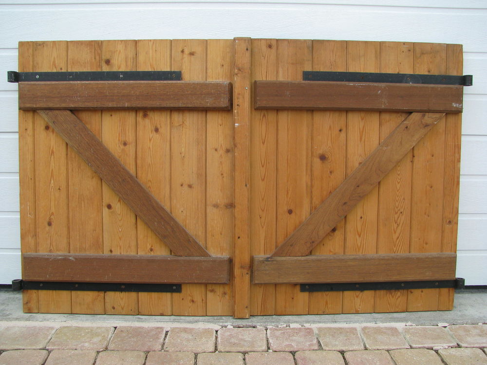 1 paire volets de campagne 40 Fay-aux-Loges (45)