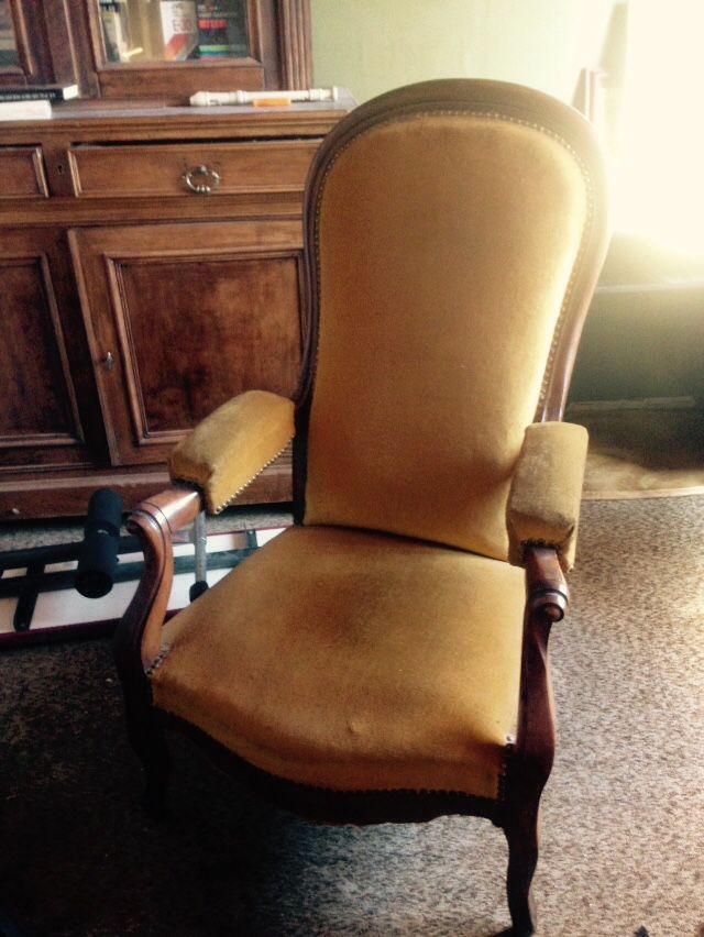 Paire voltaire 120 Aiglun (04)