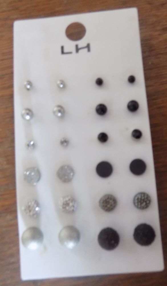 12 paires de boucles d'oreilles 2 La Motte-d'Aveillans (38)