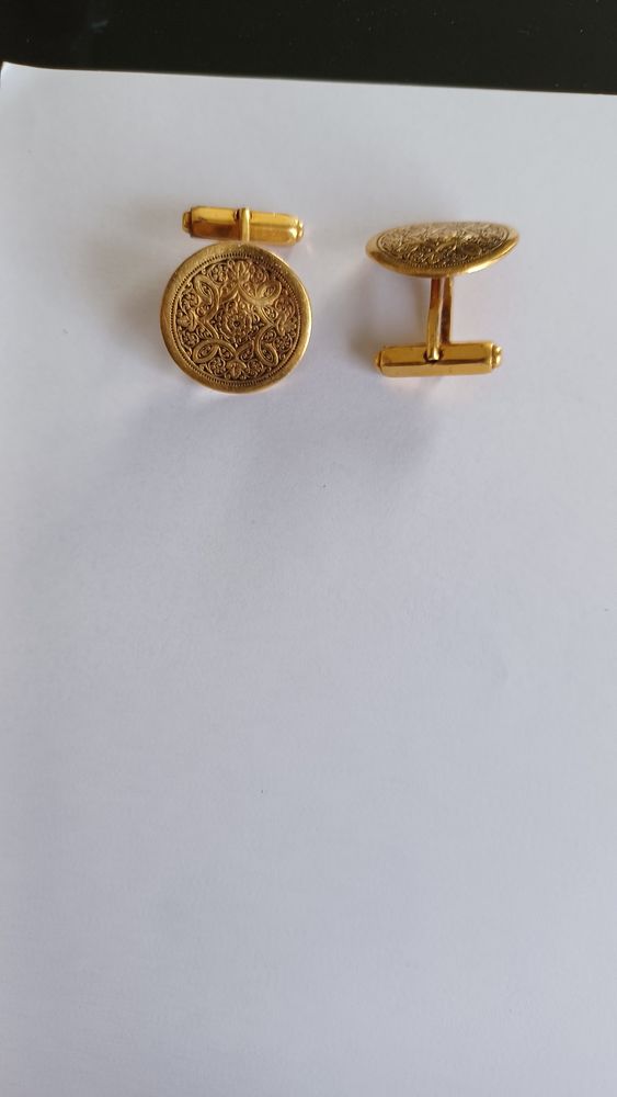 4 paires de bouton de machette en plaque or 18 carat 800 Foncine-le-Bas (39)