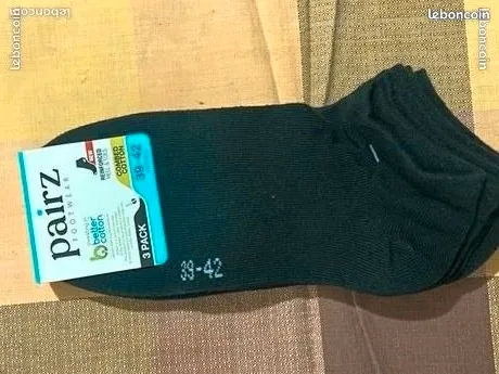 Lot de 3 Paires de Chaussettes Noires Neuves T-39-42 5 Carpentras (84)