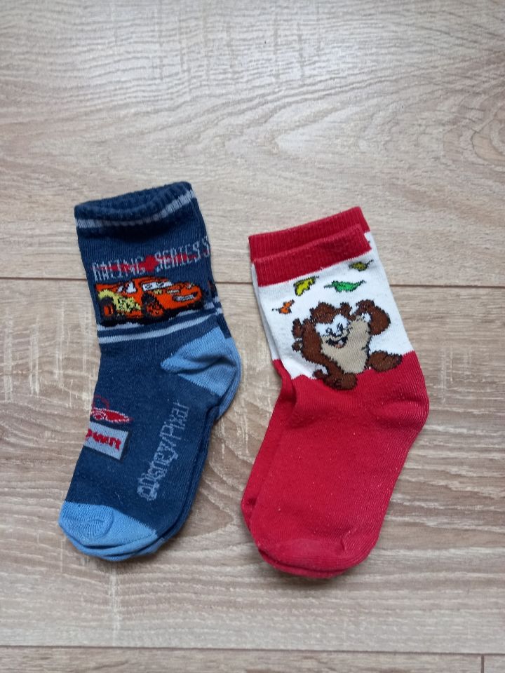 lot de 2 paires de chaussettes taille 22 - 23 2 Villiers (86)