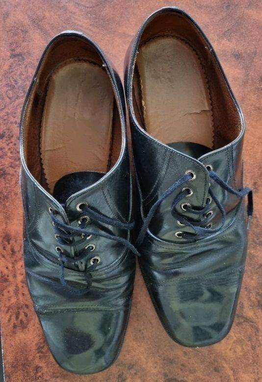 7 paires Chaussures de ville en cuir homme pointure 41 0 Le Roc-Saint-Andr� (56)