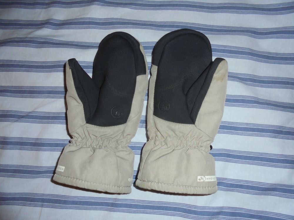 paires de moufles de ski enfant taille 2 / 3 ans 5 Colombes (92)