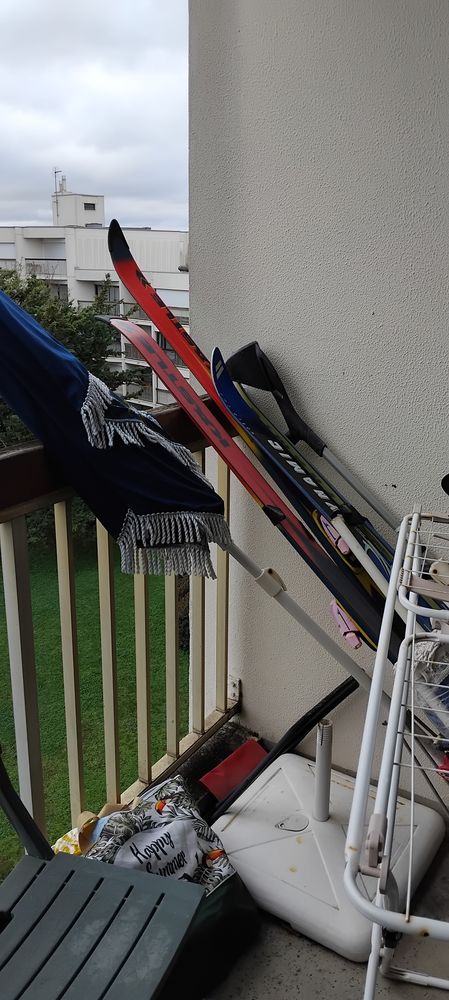 2 paires de skis hommes et femmes 100 Talence (33)