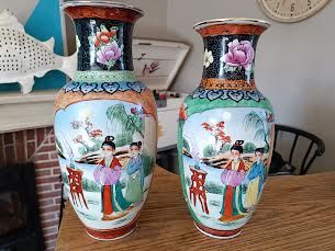 2 PAIRES DE VASES CHINOIS ET JAPONAIS 15 Saint-Jean-du-Cardonnay (76)