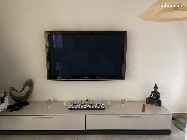 TV PANASONIC TX-P50VT20 350 Grenoble (38)