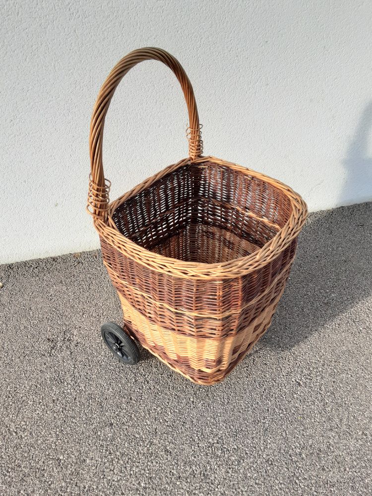 Panier � bois en osier 25 Surg�res (17)