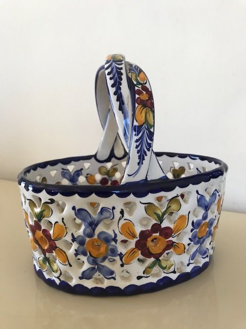 Panier � fruits ajour� en faience d�co fleurs 20 Nice (06)