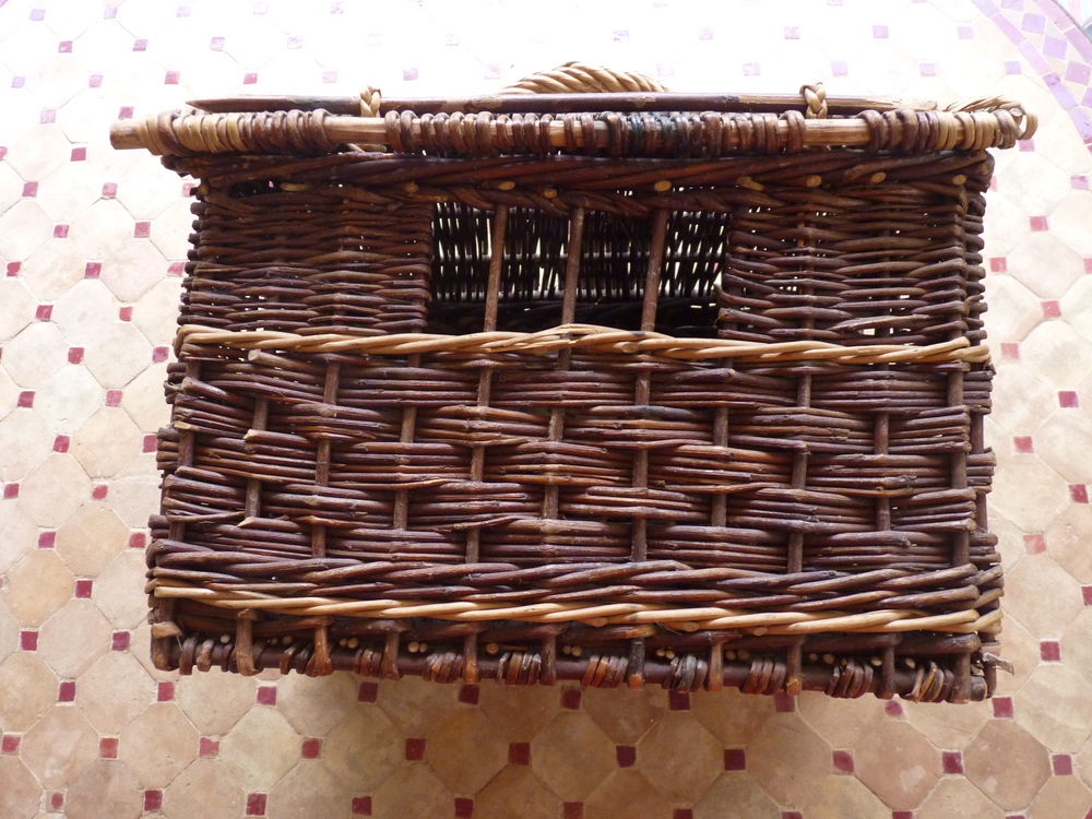 Panier  en osier pour chat 15 Clermont-l'H�rault (34)