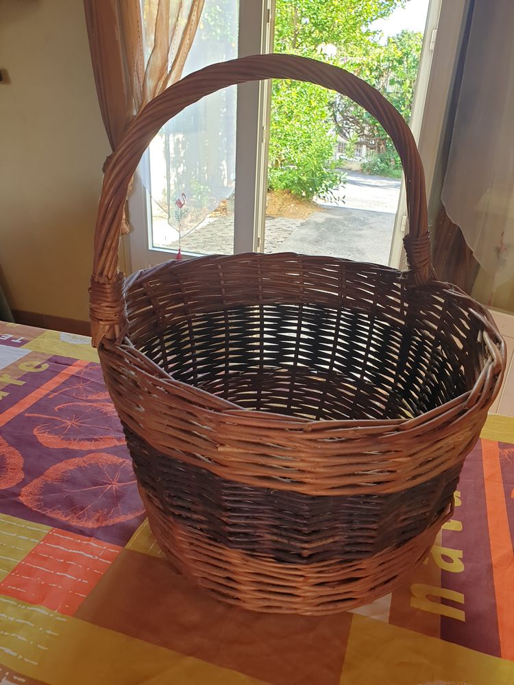 Panier en osier 8 Fort-de-France (97)