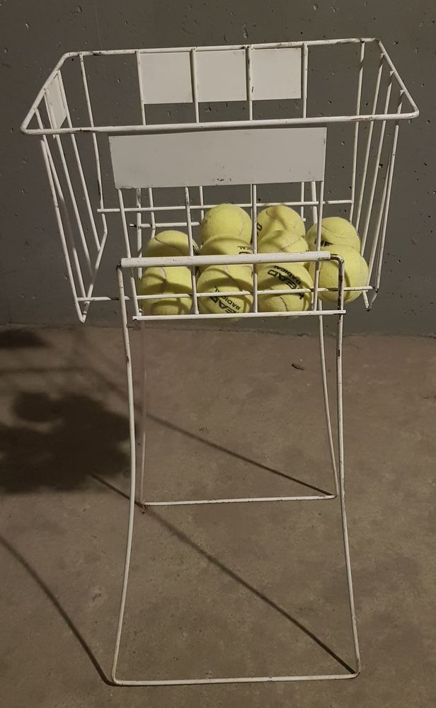 Panier ramasse balles de tennis. 12 Passy (74)