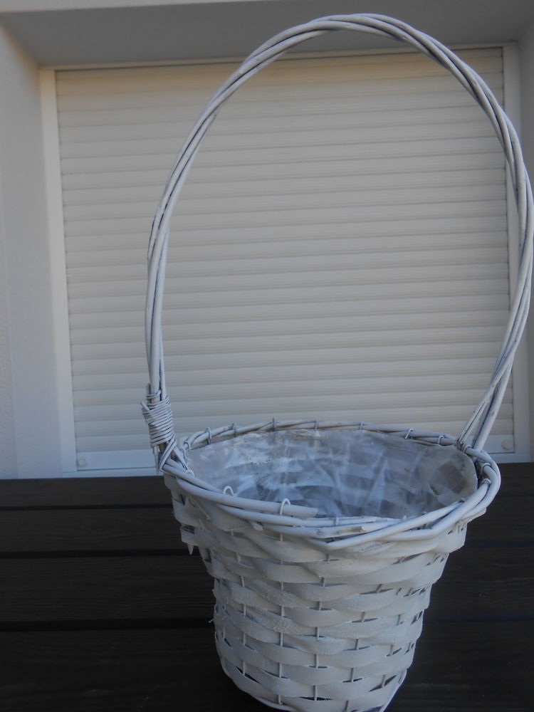 Panier rotin blanc 59cm avec l'anse 6 Marck (62)