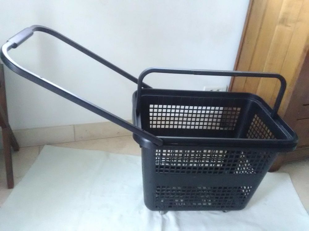 Panier � Roulettes 6 Cavaillon (84)